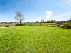 Photo 18- click for photo gallery